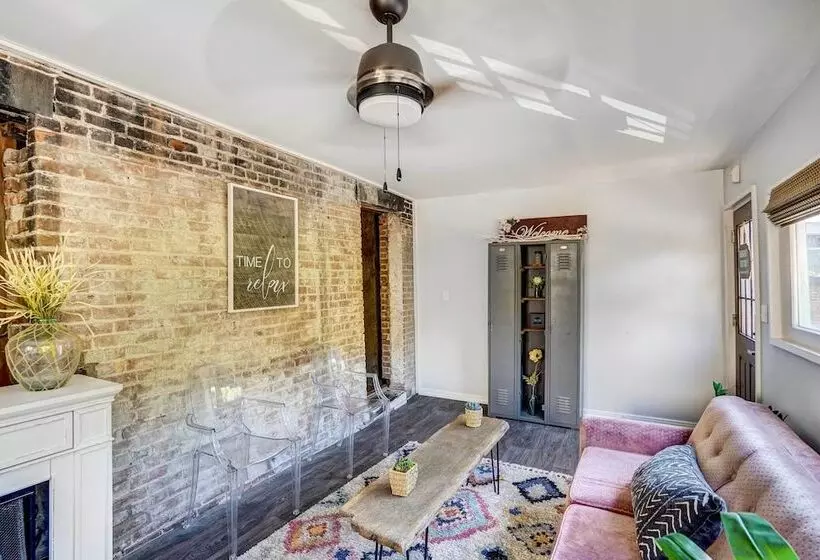 Chic Troy Home Near Downtown, 9 Mi To Albany!