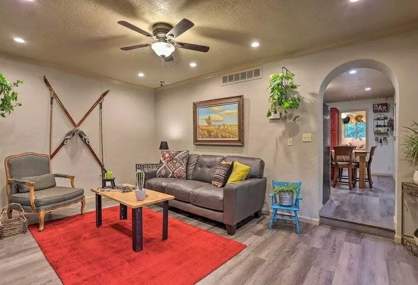 Colorado Cowboy Cottage: 12 Mi To Downtown Denver