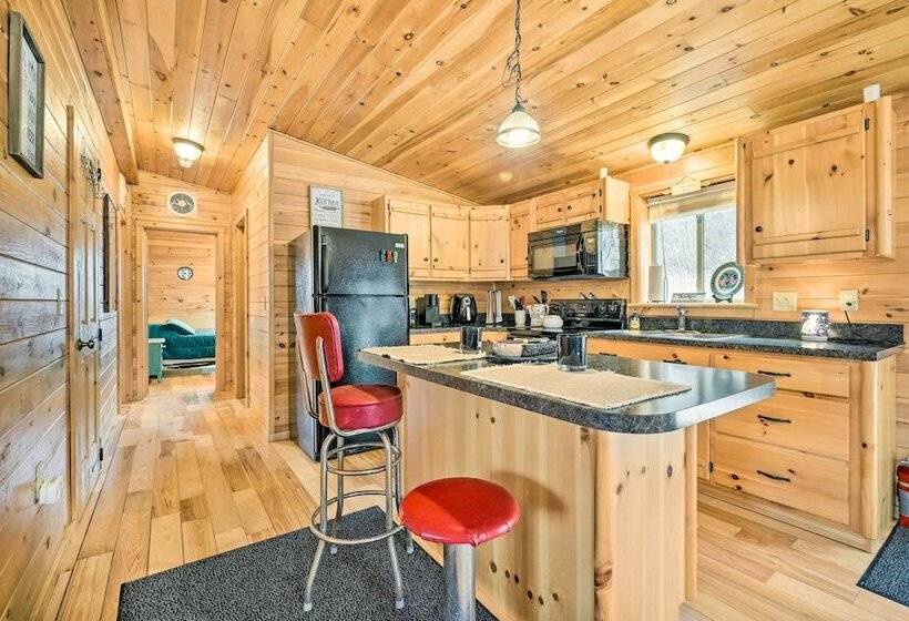 Cozy Cabin In Parsons: Hike, Fish & Explore!
