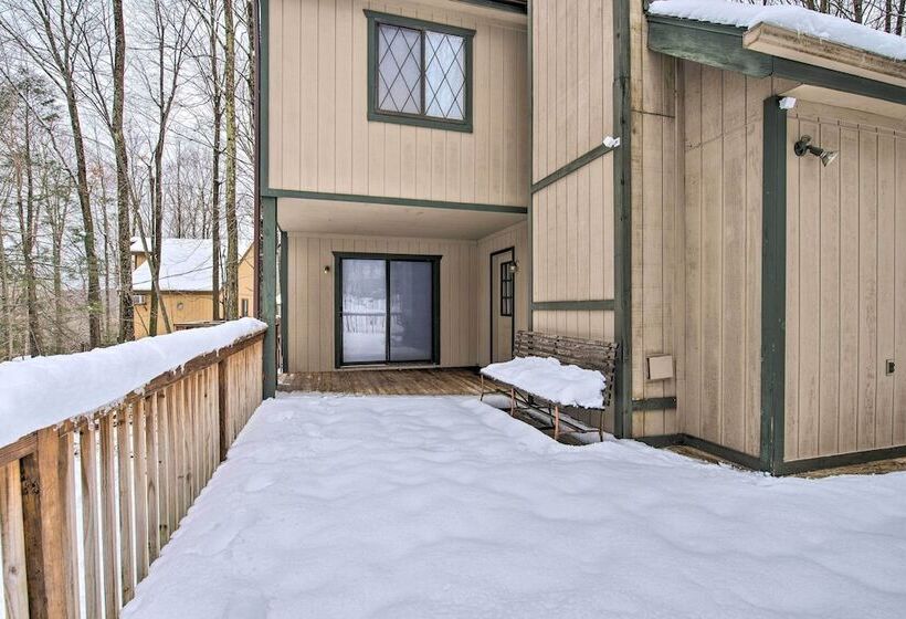 Cozy Lake Ariel Home W/ Community Amenities!