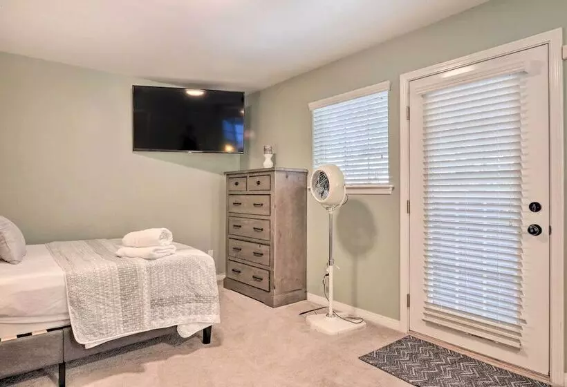 Crystal Bay Home W/ Fireplace Near Ski Resorts