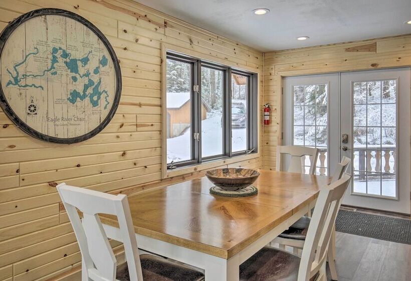 Deerskin Lodge W/ Boat Dock & Fire Pit!