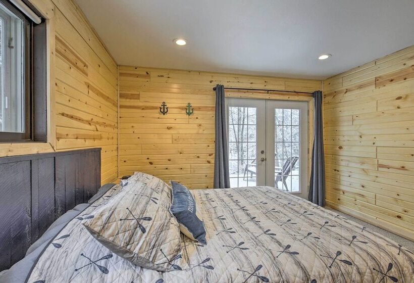 Deerskin Lodge W/ Boat Dock & Fire Pit!