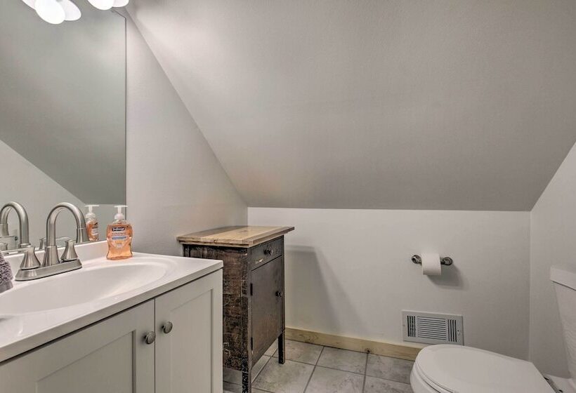 Deerskin Lodge W/ Boat Dock & Fire Pit!