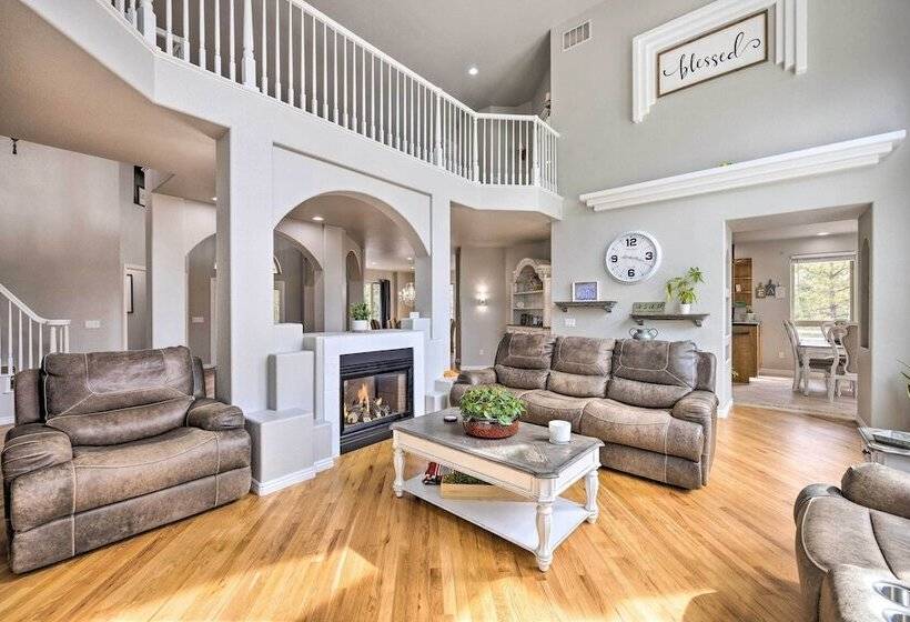 Estate W/ Indoor Pool & Decks ~ 25 Mi To Dtwn