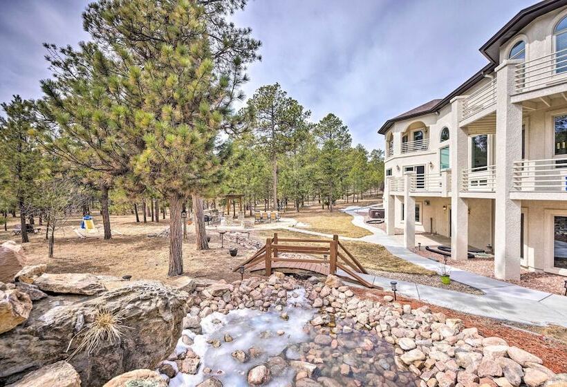 Estate W/ Indoor Pool & Decks ~ 25 Mi To Dtwn