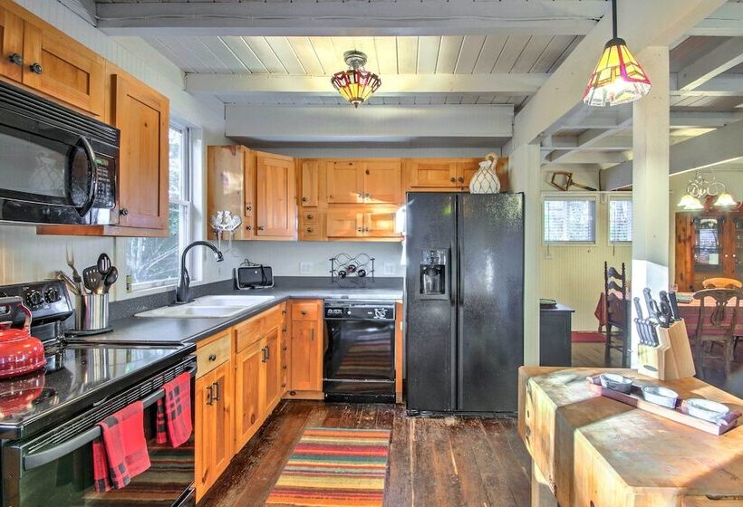 Gilford Cabin 2 Mi To Gunstock Mountain Resort!