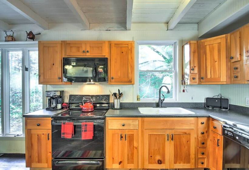 Gilford Cabin 2 Mi To Gunstock Mountain Resort!