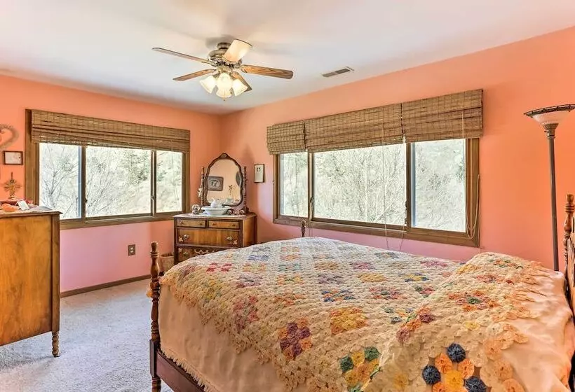 South Dakota Vacation Rental Near Mount Rushmore