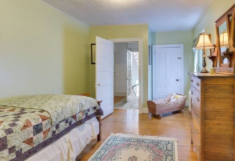 Historic West Virginia Home Built In 1854!