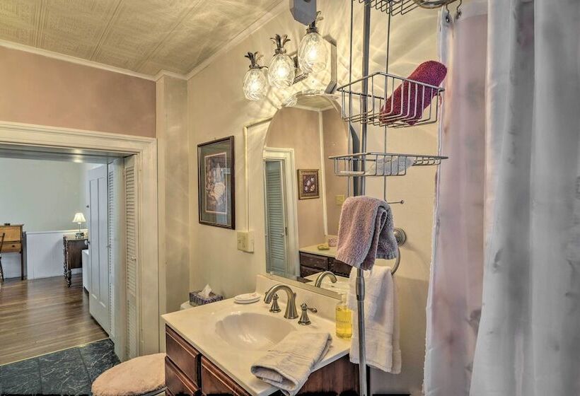 Historic West Virginia Home Built In 1854!