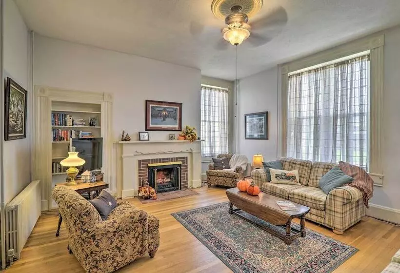 Historic West Virginia Home Built In 1854!