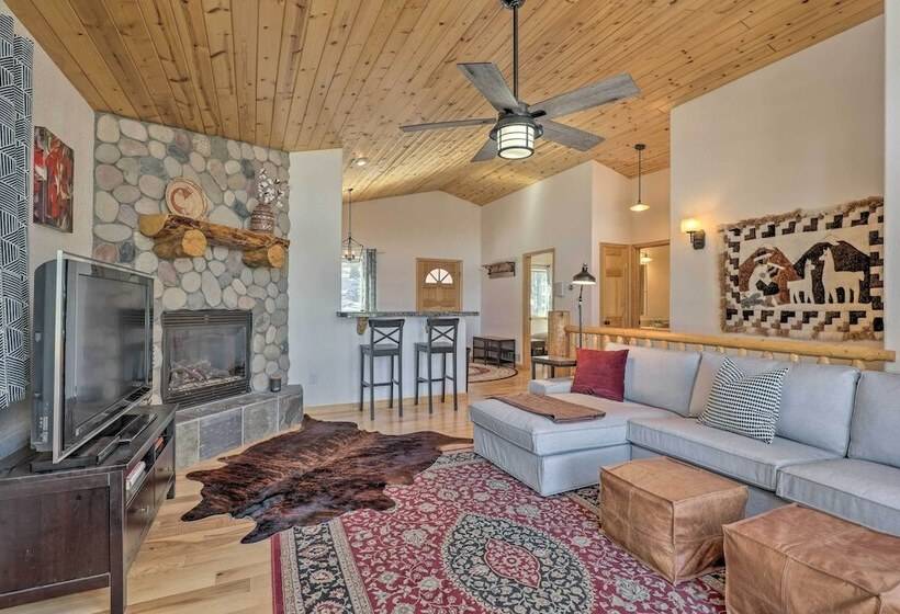 Idyllic Fairplay Cabin W/ Mt Silverheels View