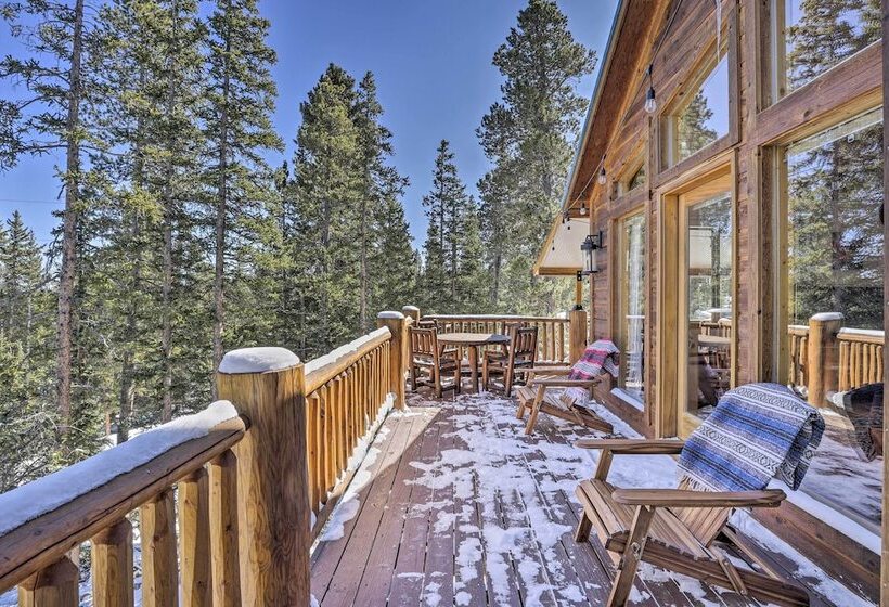 Idyllic Fairplay Cabin W/ Mt Silverheels View