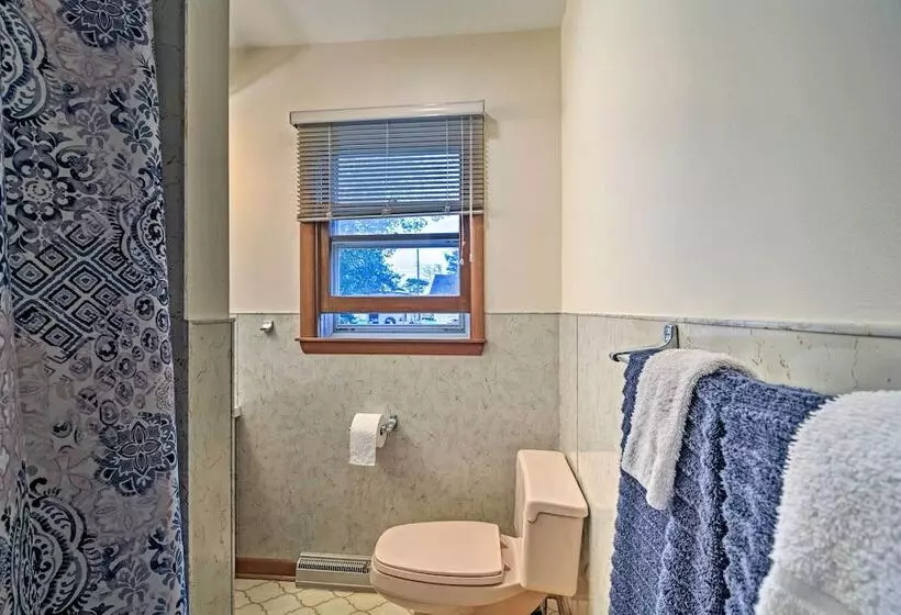 Lake Huron House W/ Grill + Beach Access!