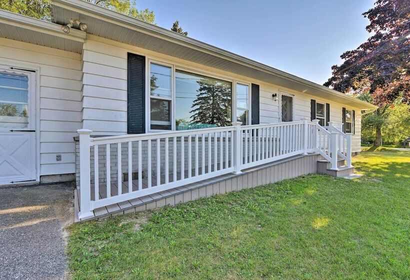 Lake Huron House W/ Grill + Beach Access!