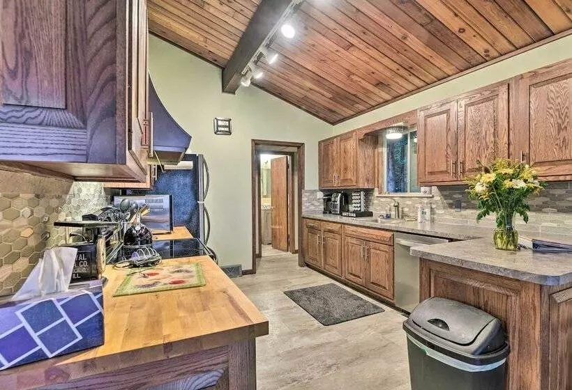 Lakefront Forestville Paradise W/ Private Beach!