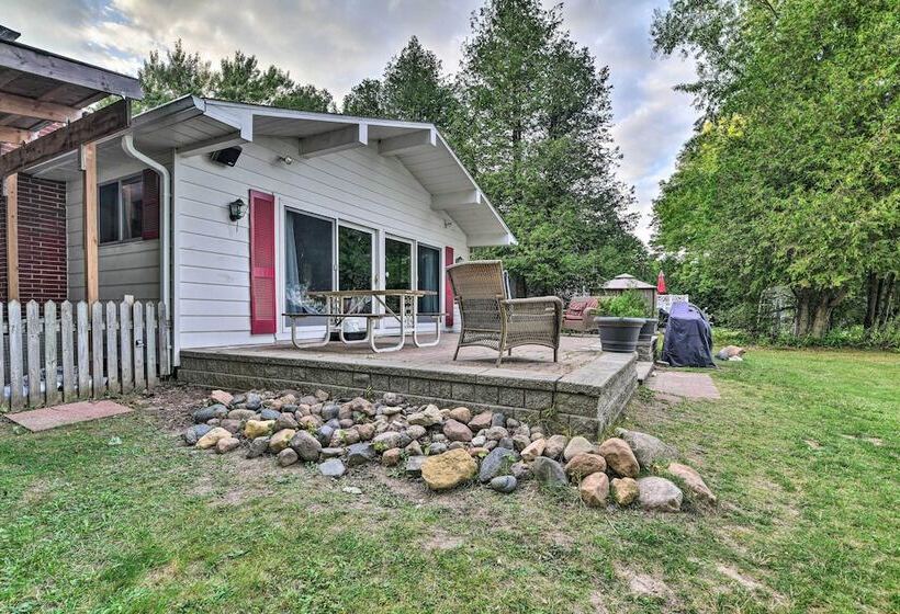 Lakefront Forestville Paradise W/ Private Beach!