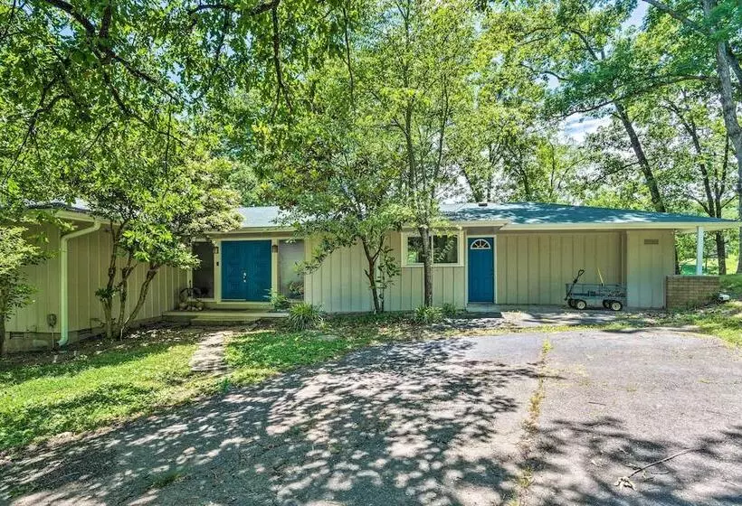 Updated Deck & Dock: Lakefront Home In Hot Springs