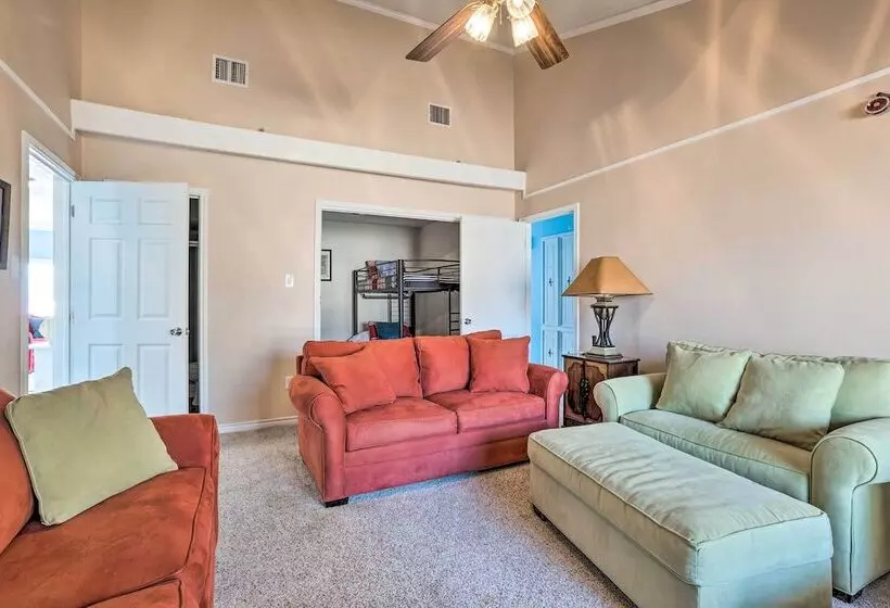 Lakefront Livingston Home W/ Grill & Views!