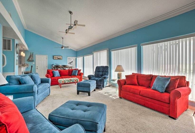 Lakefront Livingston Home W/ Grill & Views!