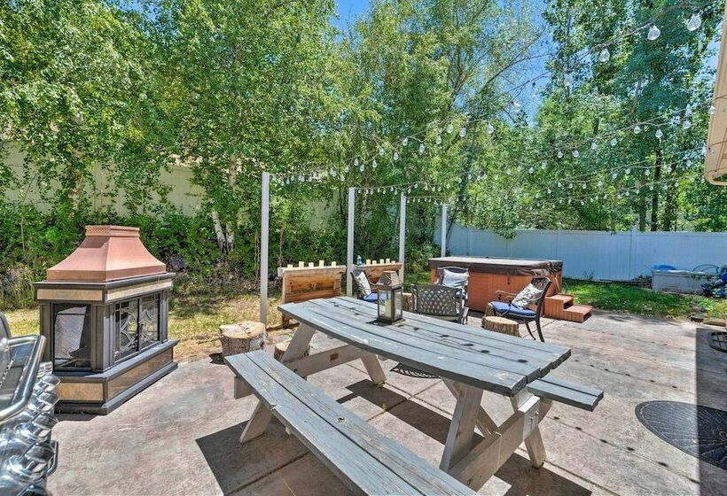 Layton Cabin/spa With Private Sauna & Hot Tub!