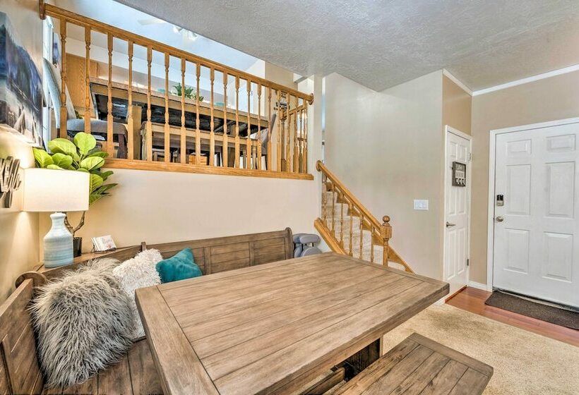 Layton Cabin/spa With Private Sauna & Hot Tub!