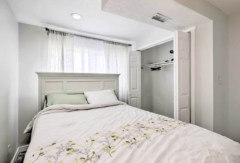 Magna Home, Near Great Salt Lake State Park!