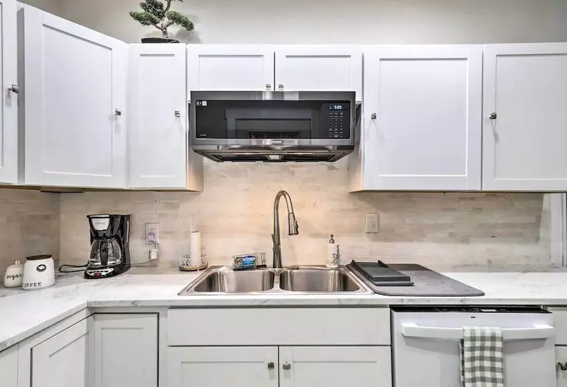 Magna Home, Near Great Salt Lake State Park!