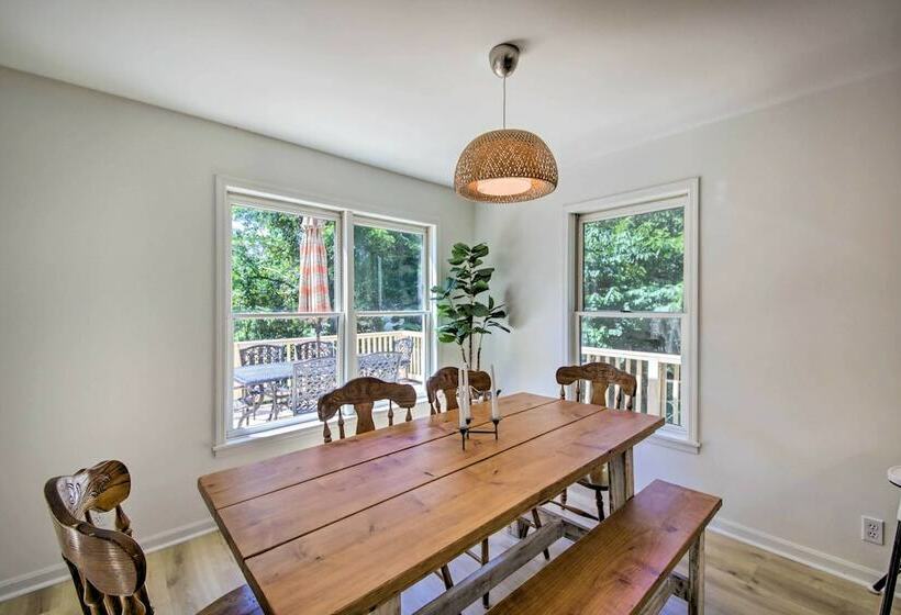 Modern Eckerty Home W/ Deck On Patoka Lake!