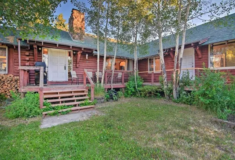 Moose Park Lodge  Charming Walden Retreat!