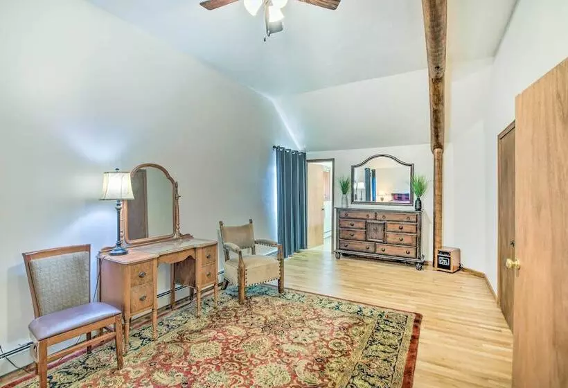 Moose Park Lodge  Charming Walden Retreat!