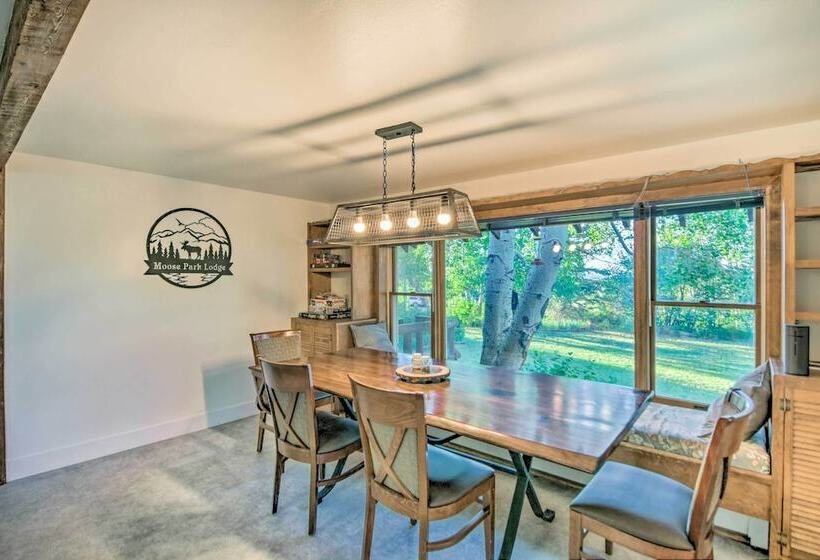 Moose Park Lodge  Charming Walden Retreat!