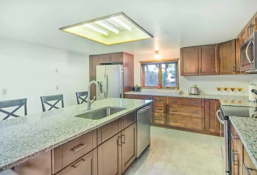 Moose Park Lodge  Charming Walden Retreat!