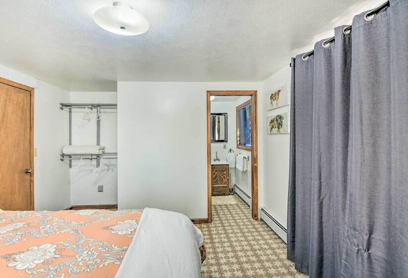 Moose Park Lodge  Charming Walden Retreat!