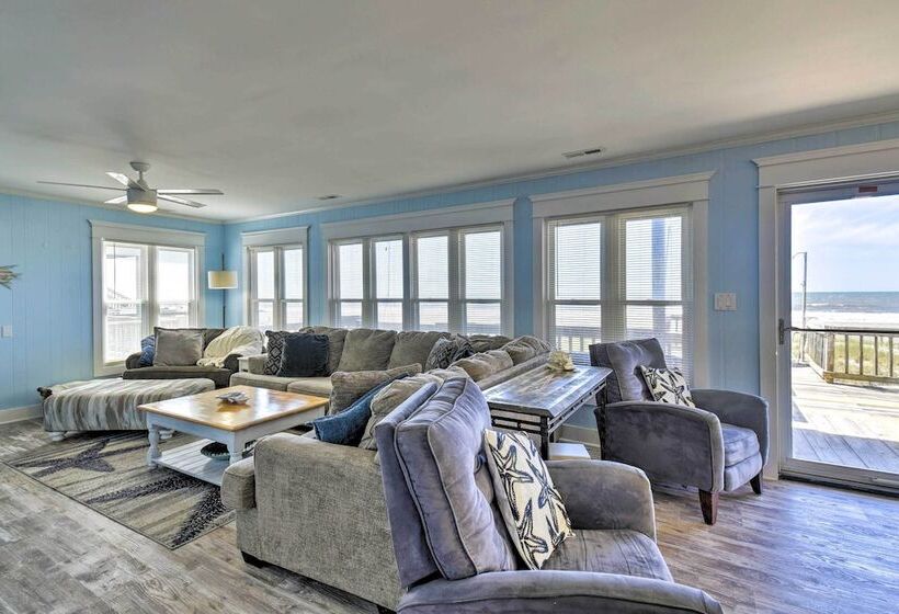 Oceanfront Retreat W/ Holden Beach Access!