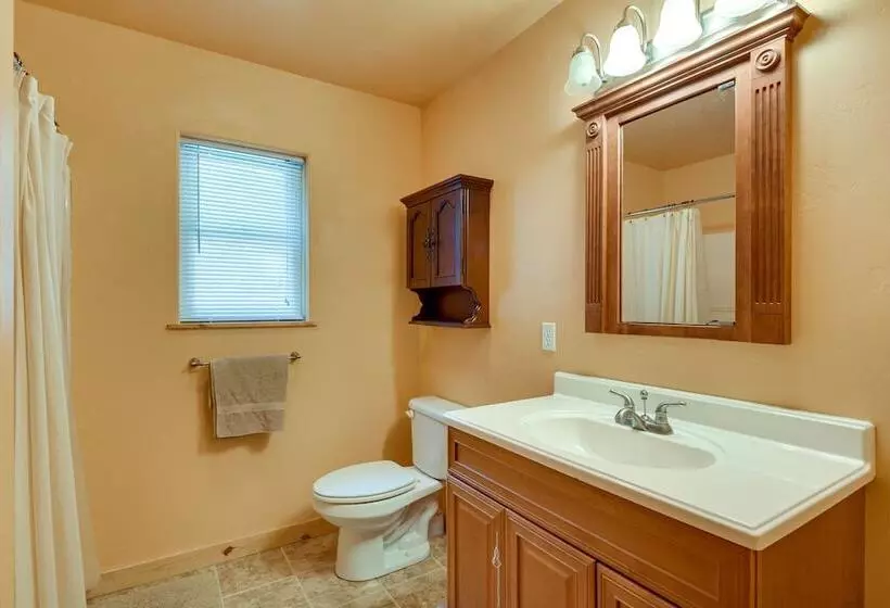 Spacious Log Cabin In Fairland, 1 Mi To Grand Lake