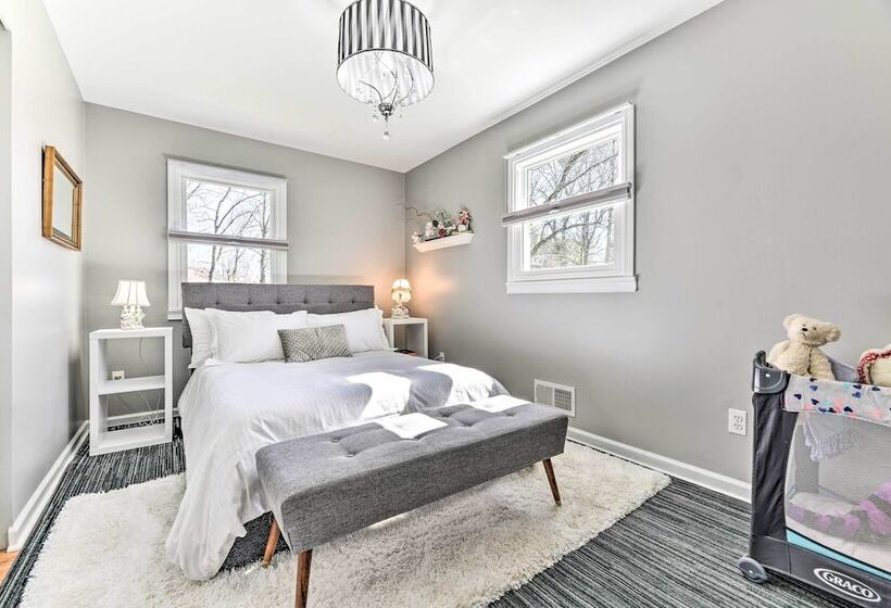 Pittsford Trolley Home   Near Erie Canal!