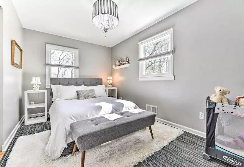 Pittsford Trolley Home   Near Erie Canal!