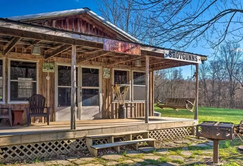 Quaint  Lakeside  Cabin W/ Pond & Fire Pit!