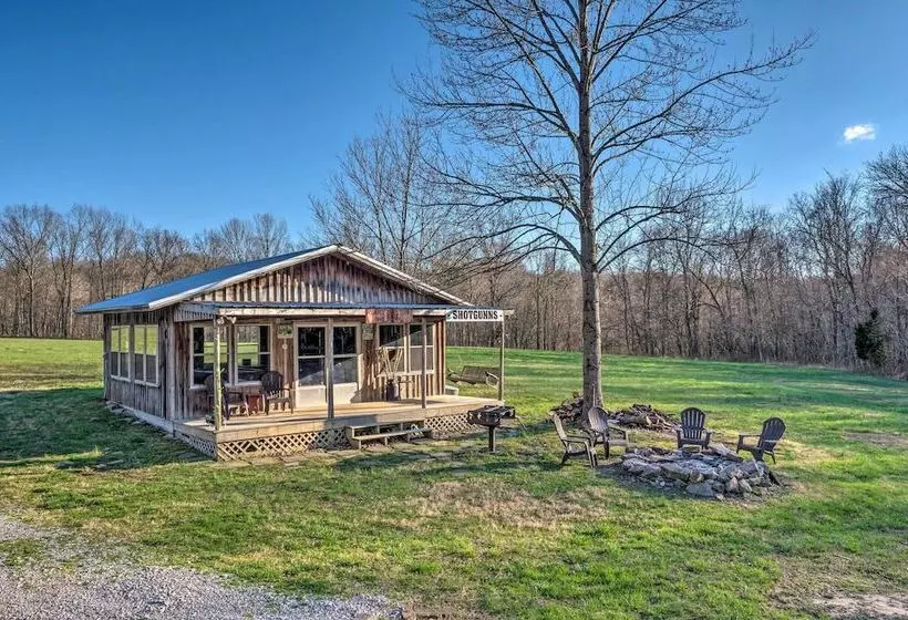 Quaint  Lakeside  Cabin W/ Pond & Fire Pit!