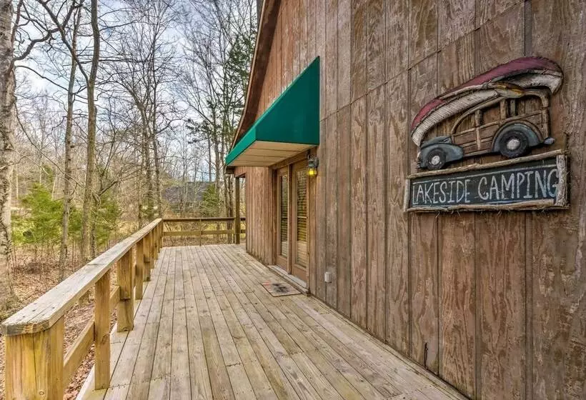 Quaint  Lakeside  Cabin W/ Pond & Fire Pit!