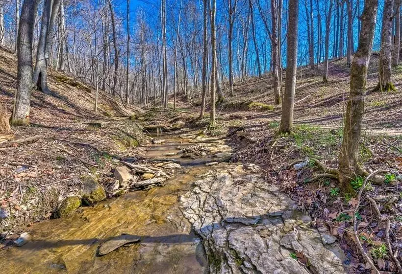 Quaint  Lakeside  Cabin W/ Pond & Fire Pit!