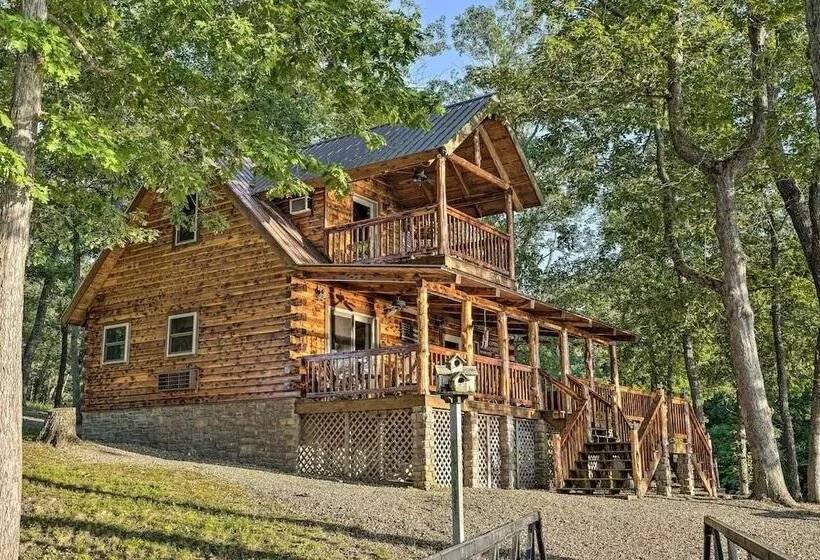 Macks Creek Cabin On 30 Acres W/ Dock & Watercraft