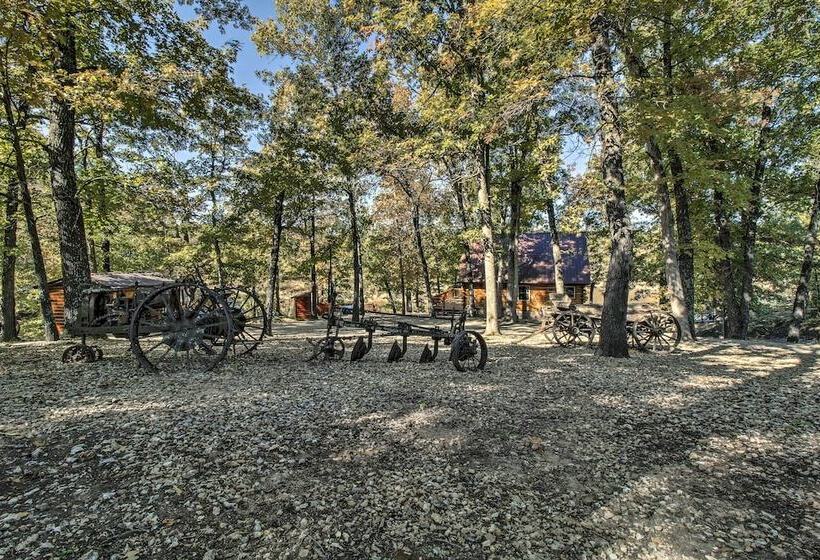 Macks Creek Cabin On 30 Acres W/ Dock & Watercraft