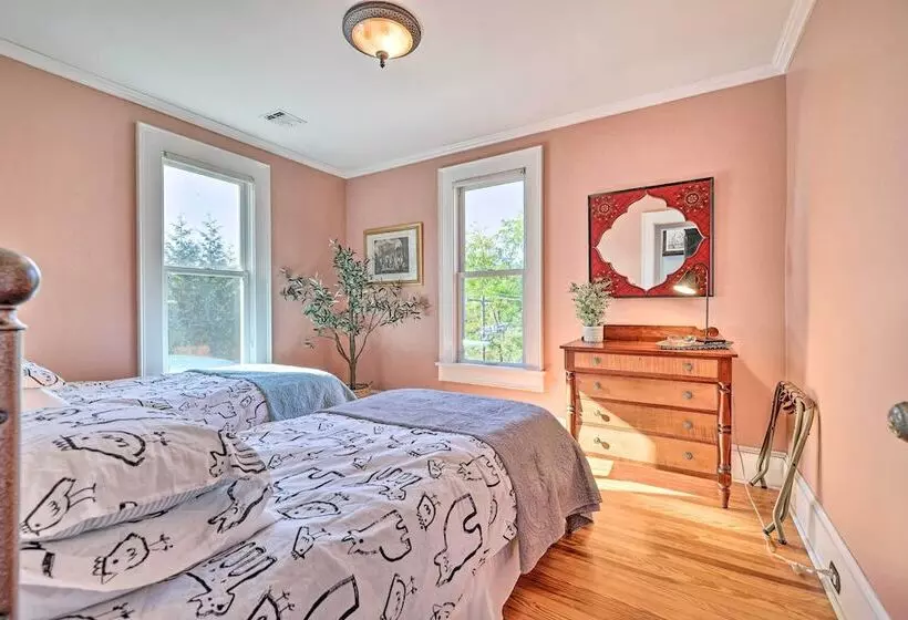 Restored Victorian Home   Walk To Downtown Hawley!