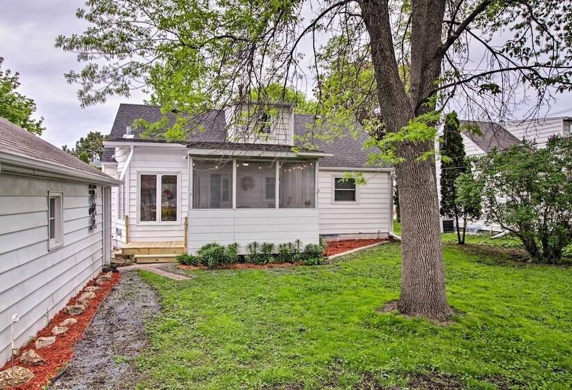 Rochester House W/ Yard   5 Minutes To Mayo Clinic