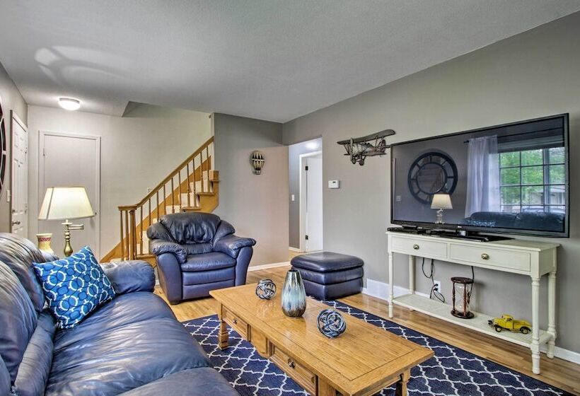 Rochester House W/ Yard   5 Minutes To Mayo Clinic