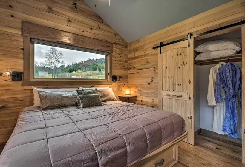 Sawyers Cabin W/ Hot Tub In Blue Ridge Mtns!