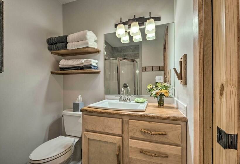 Sawyers Cabin W/ Hot Tub In Blue Ridge Mtns!